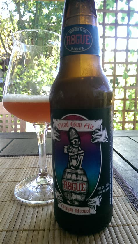 Rogue Dead Guy Ale: Kein toter Kerl aus der Flasche - Feiner Hopfen