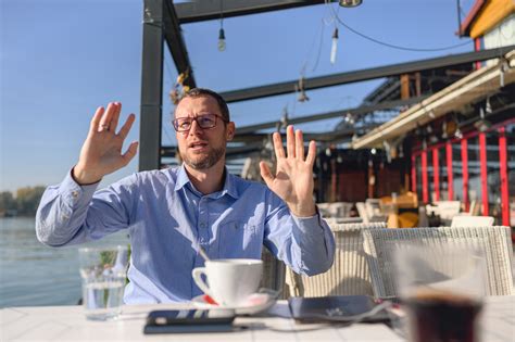 Saša Ozmo: Sportski novinar iz Bloka 70