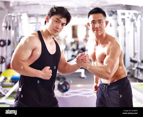 Bodybuilders 的图像结果