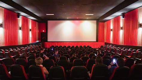 West Mall 7 Theater in Sioux Falls reopening after COVID-related closure