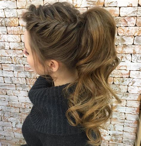 13+ Curly High Ponytail Hairstyles - Hairstyle | Haircut Trend
