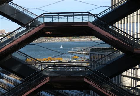 The Vessel de Heatherwick Studio reabrirá con nuevas medidas de ...