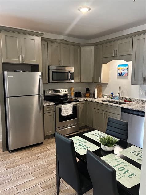 Barfuß-Glück 1 Bett Apt. - Wohnungen zur Miete in Biloxi, Mississippi ...