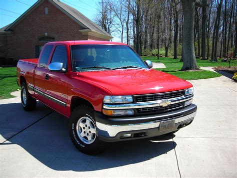 2000 Chevrolet Silverado 1500 - Information and photos - MOMENTcar