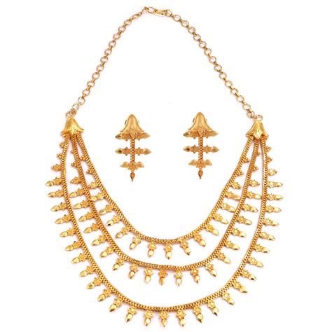 Three Layered Necklace Set