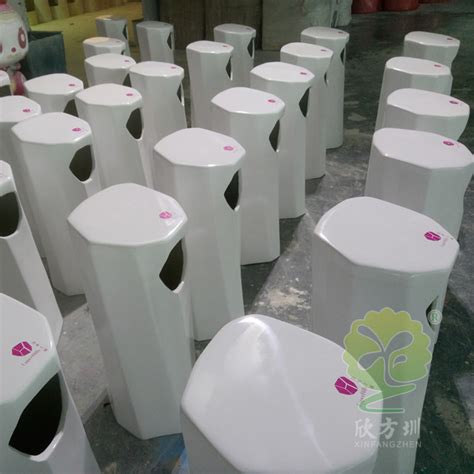 粤西高端定制玻璃钢垃圾桶 | 广东垃圾桶