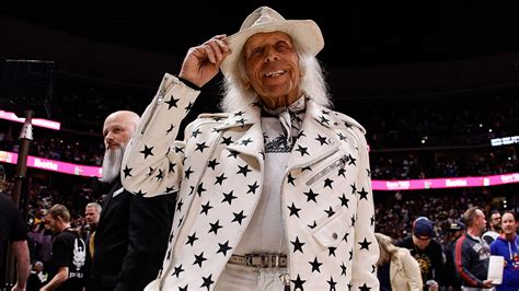 Who is courtside at OKC Thunder? Meet NBA superfan James Goldstein