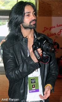 Exclusive: Dishy model turns photographer for Rediff! - Rediff Getahead