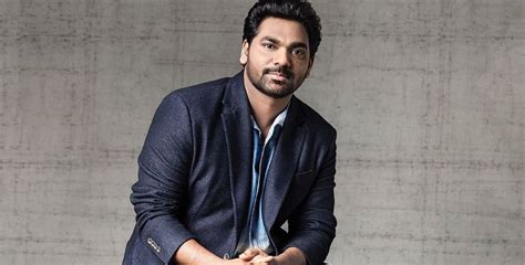 Zakir Khan Tells Kapil Sharma He Was ‘Removed From Stage In 2-Minutes’