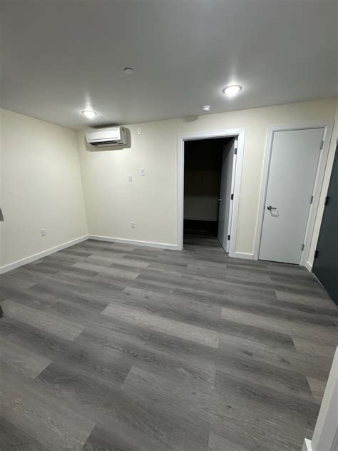 Blink Fitness Flatlands Ave