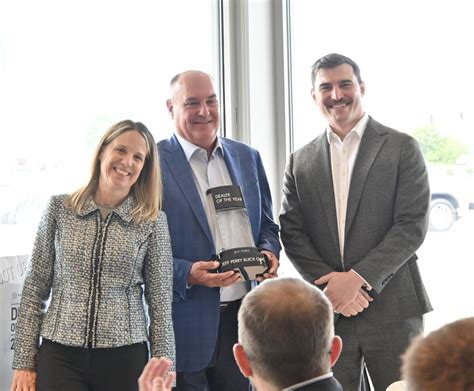 Jeff Perry Buick GMC of Peru honored with 2022 Buick Dealer of the Year – Shaw Local