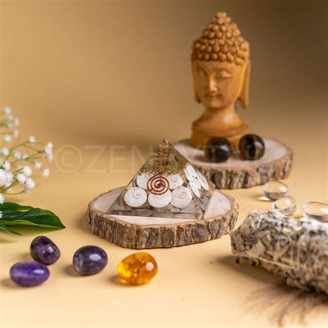 Zen Gomti Chakra Orgonite Pyramid | Prosperity, Stability & Abundance ...