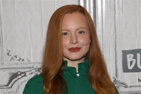 Lauren Ambrose's Instagram, Twitter & Facebook on IDCrawl