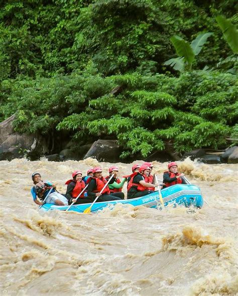 Padas White Water Rafting in Sabah – Thrilling River Adventure in ...