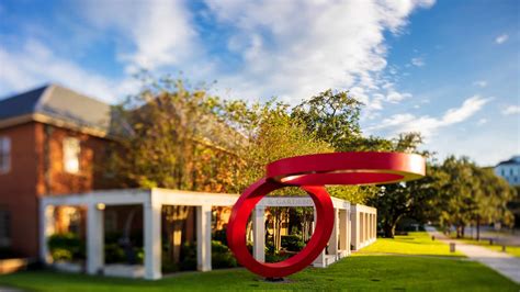 The Art of Portrait Drawing with Artist William McMahan | The Cummer Museum