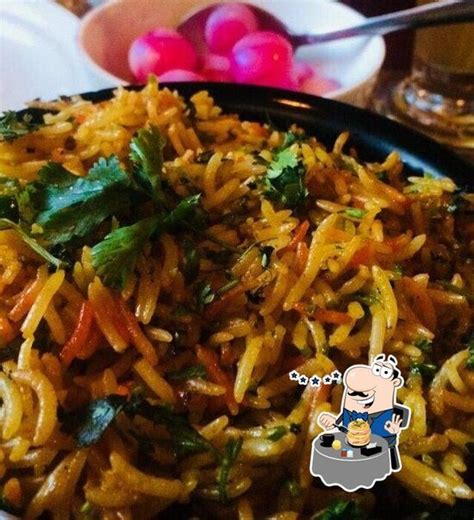 Hideout Restaurant and Cafe (Best Pizza and Burgers and Fast food ...