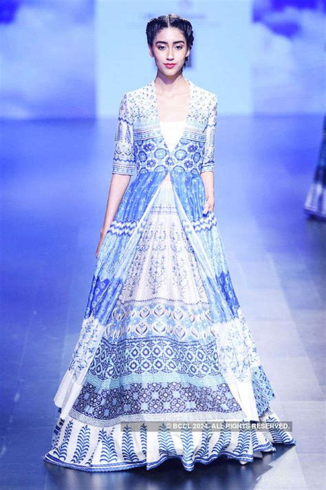 A model walks the ramp for designer Anita Dongre on Day 3 of the Lakme ...