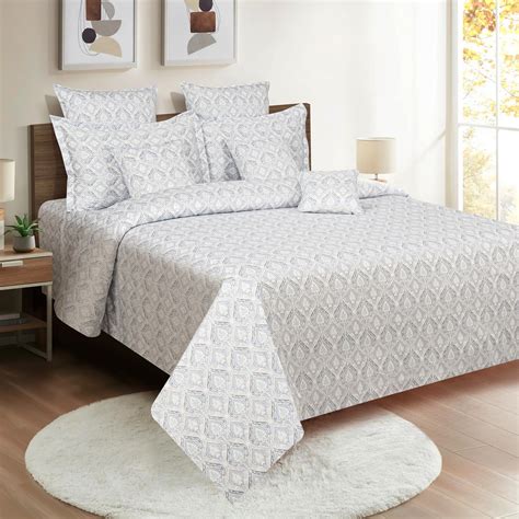 Buy SWAYAM Zinnia Cotton 250TC Printed 3Pcs Queen Bedsheet Set from ...