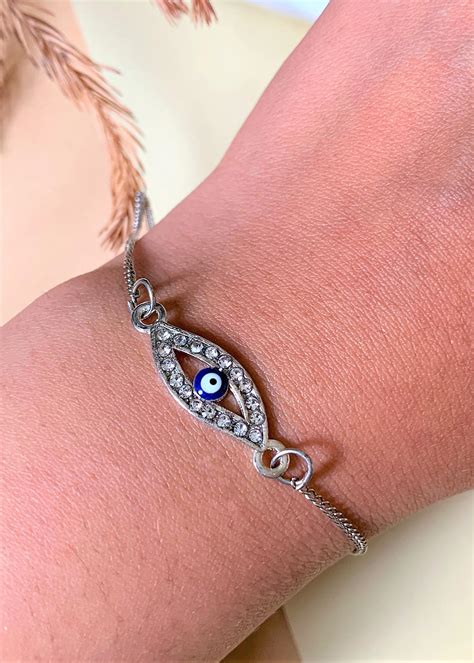 Get Silver Plated Evil Eye Bracelet With Chain at ₹ 499 | LBB Shop