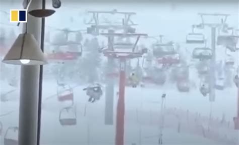 Watch: Nightmare Ski Lift Malfuction - Unofficial Networks