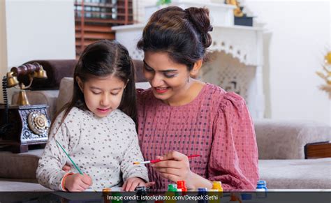 क्या आप भी अपने बच्चे की परवरिश प्लास्टिक रैपिंग स्टाइल में कर रहे हैं ...