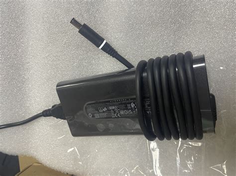 Alienware X17 Power Pack 的图像结果