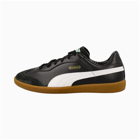 KING 21 Indoor Soccer Shoes | PUMA