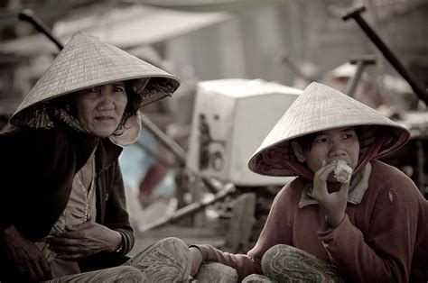 Vietnam People Looks 的图像结果