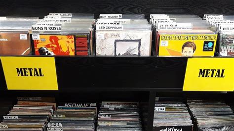 DISCOS REVOLVER (2025) All You Need to Know BEFORE You Go (with Photos ...