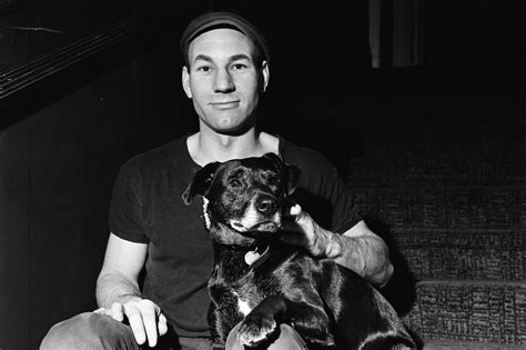 Actors, politicians fighting to save iconic Theatre 80