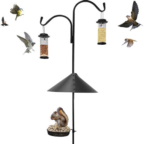 Snapklik.com : EasyGo Shepherd Hook Squirrel Proof Bird Feeder Wild ...