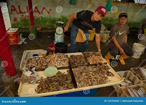 Fish Market on the Pacific Ocean. Editorial Stock Image - Image of ...