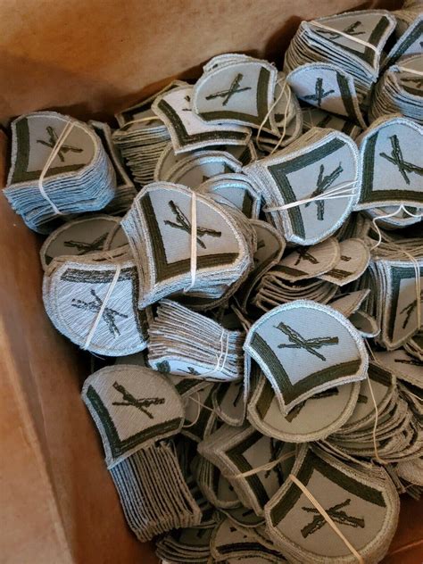 US Military insignia USMC Lance Corporal 200 patches | #3916002960