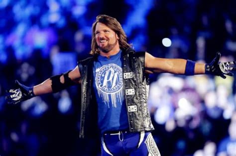 最新WWE十大巨星排名，希莫斯上榜，第一有多重身份(3)_排行榜123网