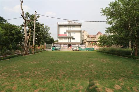 Grand Town House, Sector 28, Faridabad order online - Zomato
