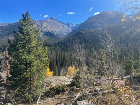 Lake Haiyaha - Approachable Outdoors