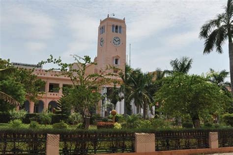 Dept heads can take disciplinary action on redeployed Annamalai varsity ...