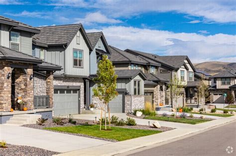 About Red Rocks Ranch | Schools, Demographics, Things to Do - Homes.com