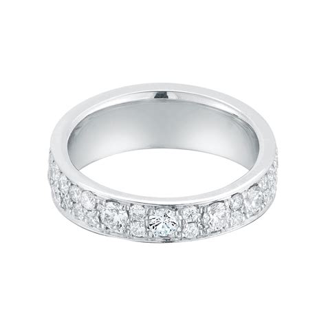 Pave Diamond Pinky Ring – Finn