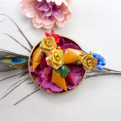 Handmade Haldi Kumkum with Rose Pollen Flowers Return Gift Packets - M ...