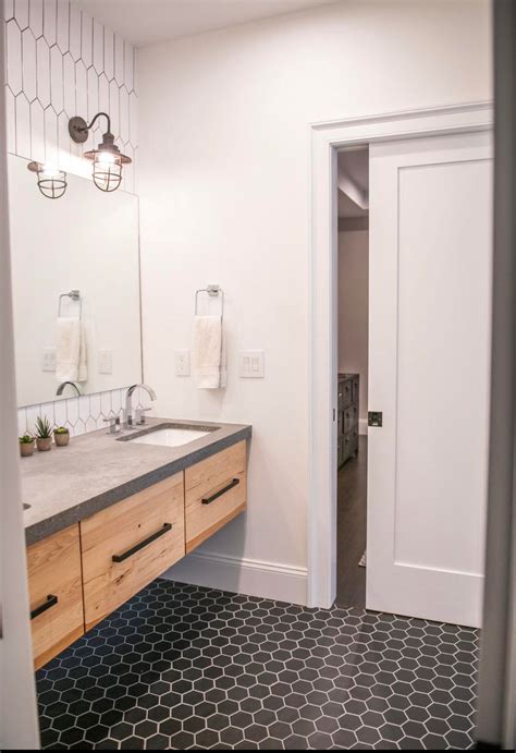 Are Jack And Jill Bathrooms A Good Idea at Harold Case blog