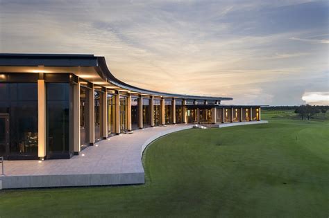 Michael Jordan's Grove XXIII Golf Club Course