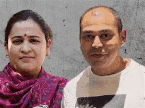 Prateek Aparna Yadav Divorce Reason | Family Dispute; Akhilesh Yadav ...