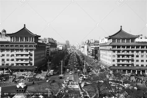 罕见老照片曝光！30年前的西安街头原来是这样的……|西安|大街|康复_新浪新闻
