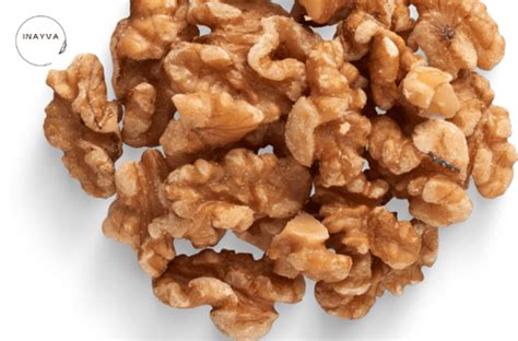 Buy Premium Kashmiri Walnuts | Best Walnuts Online – INAYVA
