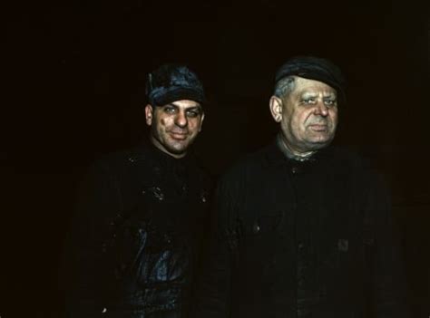 Captivating portraits show the greasy faces that represent the American ...