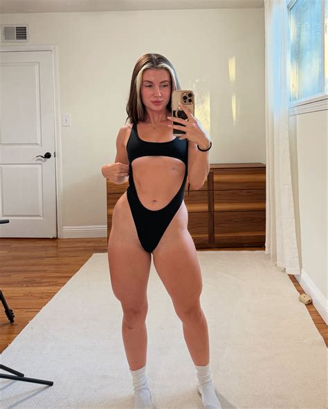 kaylee angelene | what my diet looks like 🍑🍒🥩🥝 simplicity is key when it comes to nutrition ...