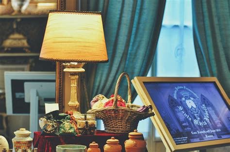 Black and White Digital Equipment With Display Screen · Free Stock Photo