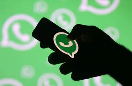 WhatsApp Image Scam: Man Loses ₹2 Lakh Just by Downloading a Photo