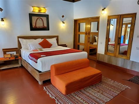 MERMAID BEACH RESORT (Pechardwip) - Hotel Reviews, Photos, Rate ...